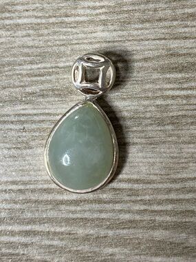 Green Jade Teardrop Pendant Chinese Lucky Coin Bail Polished Gemstone Necklace